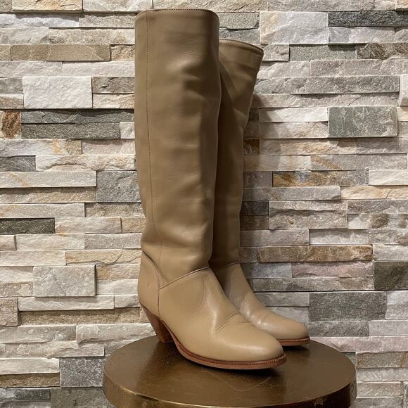 Vintage Frye 7.5N Tall Leather Riding Boots | Beige Equestrian, USA, Rare 1970s - Picture 11 of 13